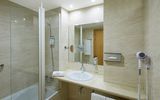 Sercotel Porta Barcelona Badezimmer