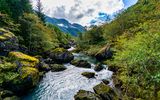 Folgefonna-Nationalpark, Fluss mit Gletscherwasser