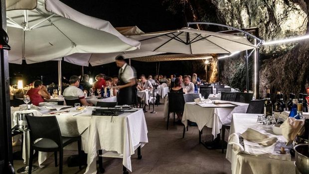 Restaurant 1