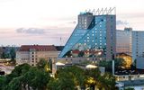 Außenansicht Estrel Hotel Berlin