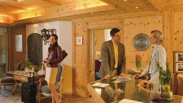 Hotel Bär & Post, Rezeption 