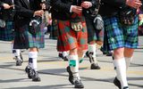 Schottische Blaskapelle in Kilt