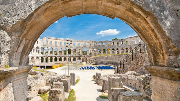 Amphitheater in Pula 