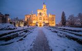 Schloss Hluboka nad Vltavou im Winter