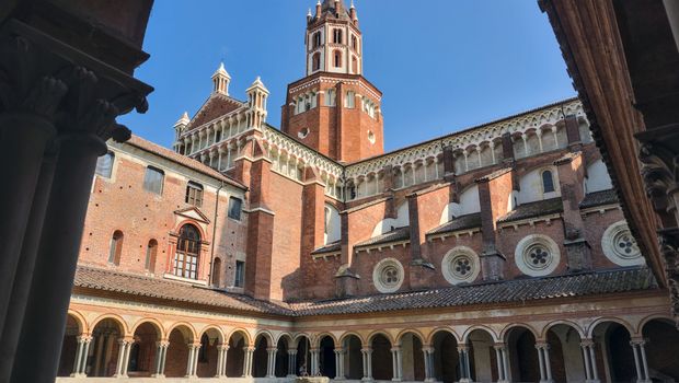 Basilika SantAndrea in Vercelli