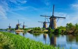 Windmühlen bei Kinderdijk in Holland