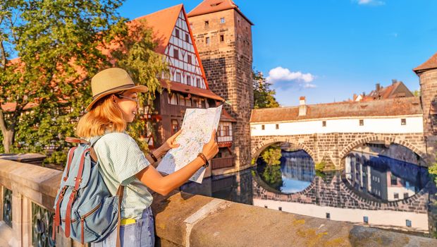 Touristin in Nürnberg