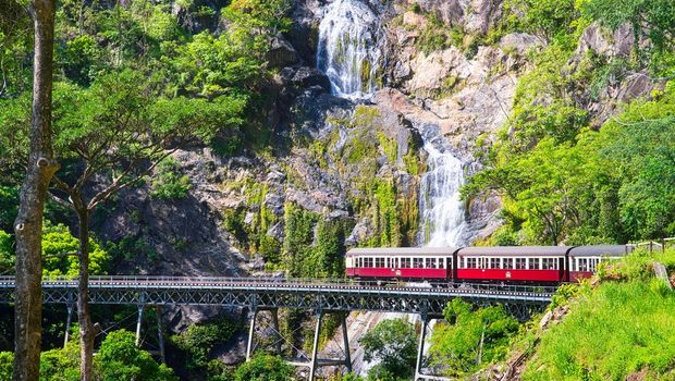 Eisenbahnfahrt mit Kuranda Scenic Railway
