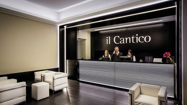 Hotel il Cantico Empfang