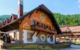 Kuckucksuhr beim Hofgut Sternen in Breitnau