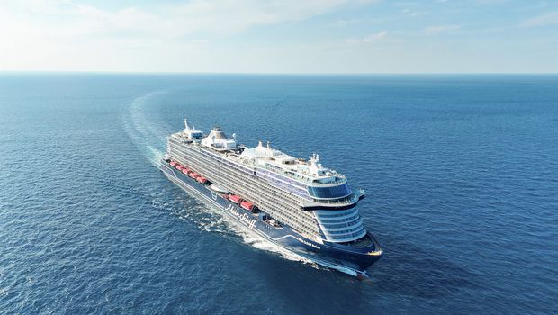 MEIN SCHIFF RELAX auf dem Meer