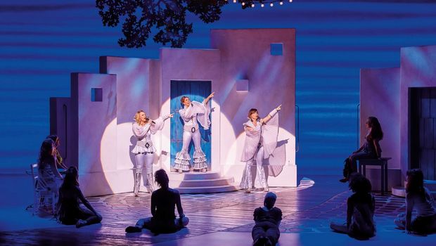 Super Trouper