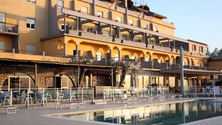 Außenbereich von Arthotel Gran Paradiso bei Sorrent in Italien