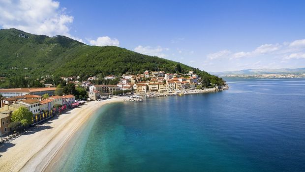 Hotel Marina mit Strand