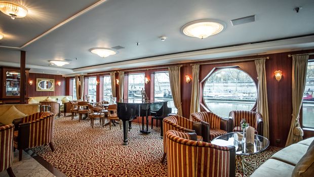 Restaurant 2