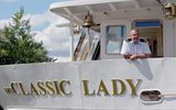 MS-Classic-Lady-mit-Kapitain copy