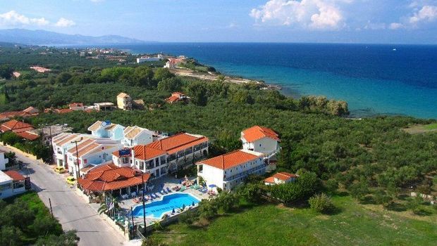 To Oniro - The Dream Studios, Blick aufs Meer