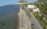 Ausblick auf den Strand und das Meer am Hotel Tourist auf Sizilien in Italien