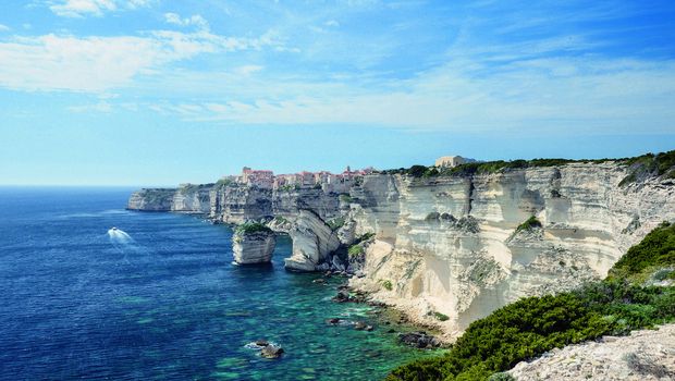 Steilklippen und Bonifacio