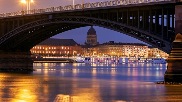 Mainz, Theodor Heuss Brücke