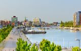 Kiel, Schwedenkai mit Ostseekai und St. Nikolai Kirche