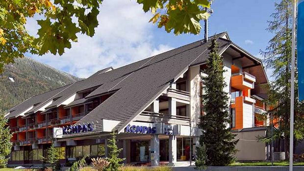 Außenansicht Hotel Kompas