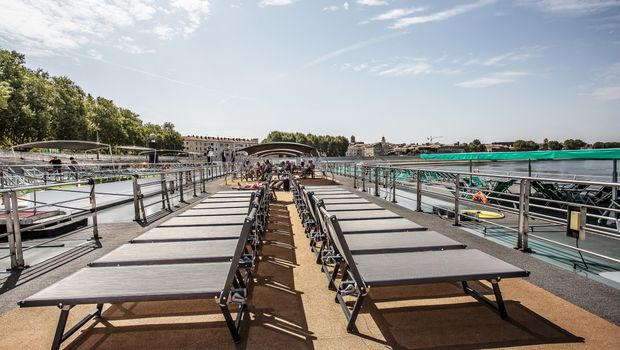 An Deck