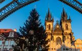 Prag Stadtplatz mit Weihnachtsbaum